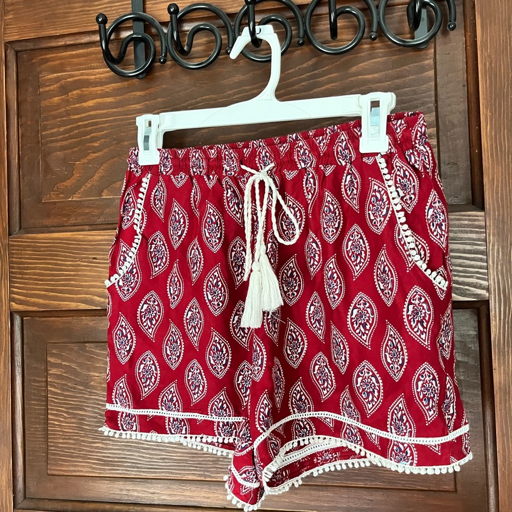 Dark Red Tassel Drawstring Women's Shorts side pockets and elastic waist size M